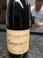 R. Stuart & Co Autograph Pinot Noir 2015